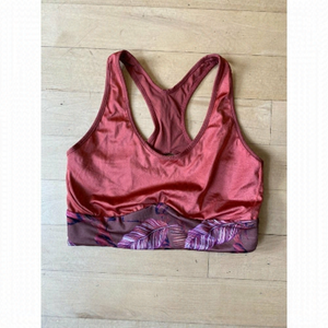 MAAJI Sports Bra Racer Back Size Large BNWOT Reversible